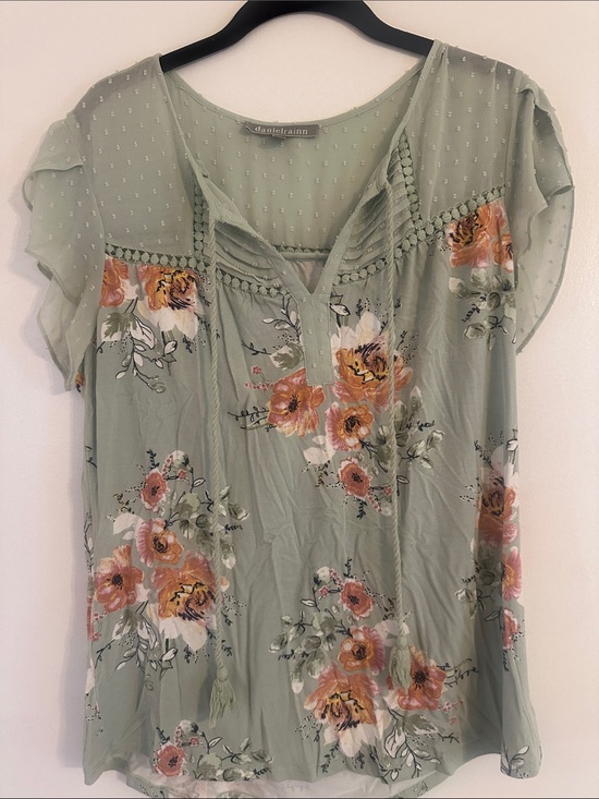 Daniel Rainn Tops - Daniel Rainn Sage Green Floral Swiss Dot Blouse Size M